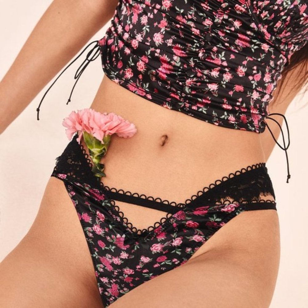 LAST ONE! For Love & Lemons 2 Piece Melrose Set - Picture 8 of 14